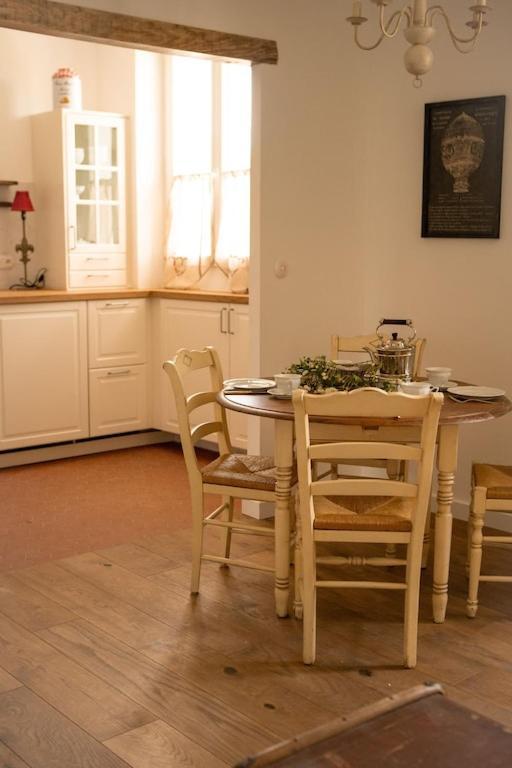 La Maison Du Bassin ลีล-ซูร์-ลา-ซอร์ก ภายนอก รูปภาพ