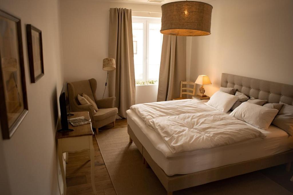 La Maison Du Bassin ลีล-ซูร์-ลา-ซอร์ก ภายนอก รูปภาพ